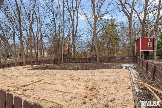 $720,000 | 804 Fairfax Court, Springfield, IL 62702