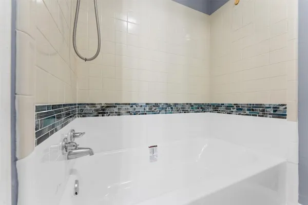 $163,000 | 1076 Willow Oaks Circle, Pasadena, TX 77506