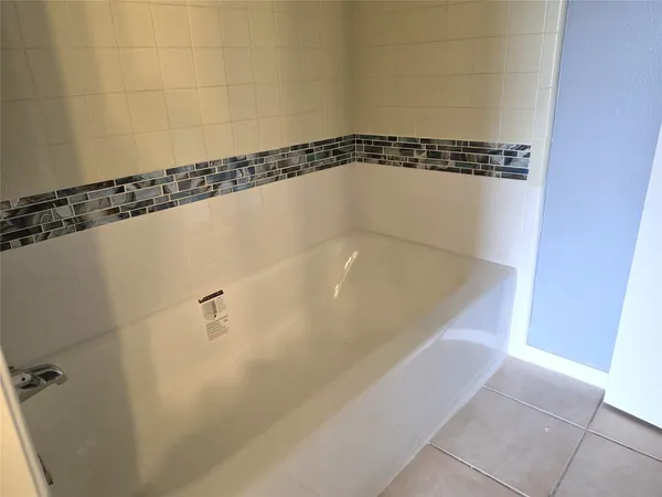 $163,000 | 1076 Willow Oaks Circle, Pasadena, TX 77506