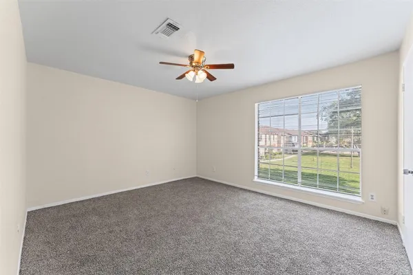 $163,000 | 1076 Willow Oaks Circle, Pasadena, TX 77506