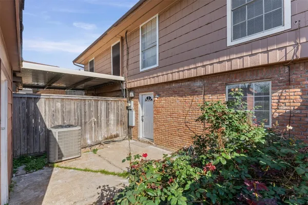 $163,000 | 1076 Willow Oaks Circle, Pasadena, TX 77506