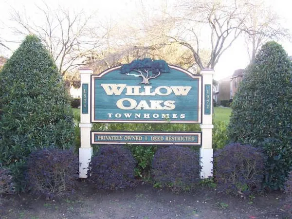 $163,000 | 1076 Willow Oaks Circle, Pasadena, TX 77506