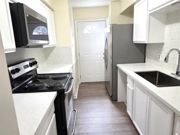 $163,000 | 1076 Willow Oaks Circle, Pasadena, TX 77506