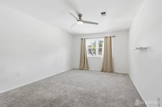 $2,100 | 125 College Drive, Edison, NJ 08817