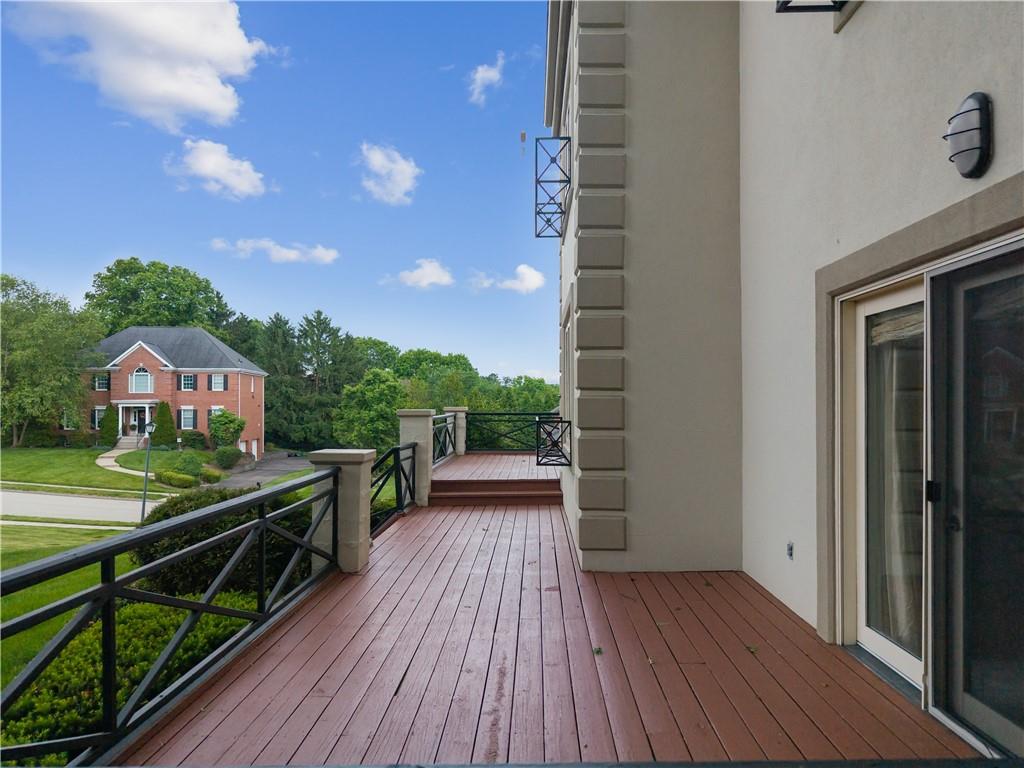 180 Springmeadow Drive Pittsburgh, PA 15241 - Photo 32 of 36