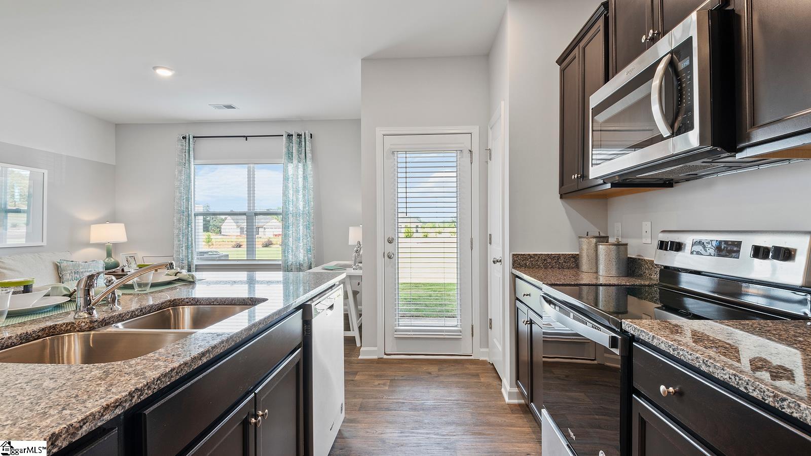 1310 Wunder Way Boiling Springs, SC 29316 - Photo 7 of 24 Gallery Image 7