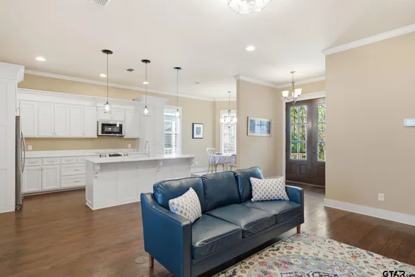 $352,750 | 3942 Charleston Park, Tyler, TX 75701