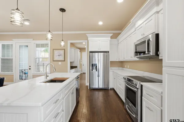 $352,750 | 3942 Charleston Park, Tyler, TX 75701