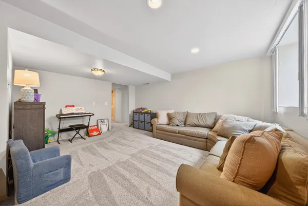 $599,900 | 422 Olde Paltzer Court, Appleton, WI 54913