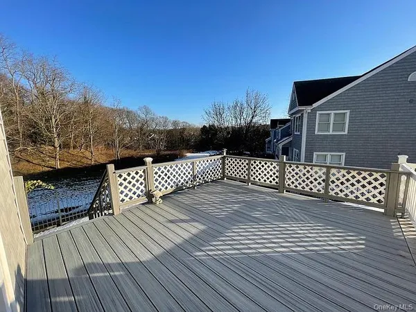 $4,300 | 1 Sea Ct Lane, Port Jefferson, NY 11777