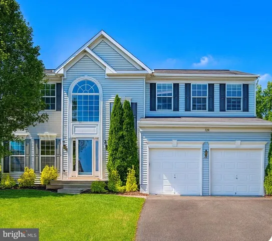 $549,900 | 128 Teaberry Drive, Winchester, VA 22602