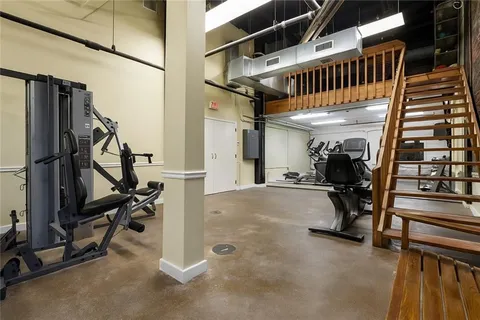 $145,000 | 1224 St Charles Avenue, Unit 308, New Orleans, LA 70130