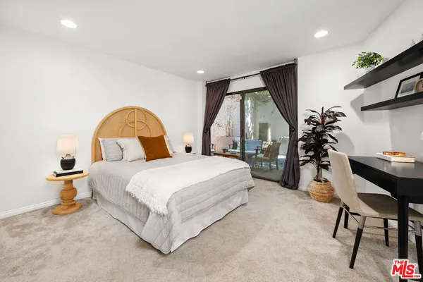 $959,000 | 11687 Bellagio Road, Unit 3, Los Angeles, CA 90049