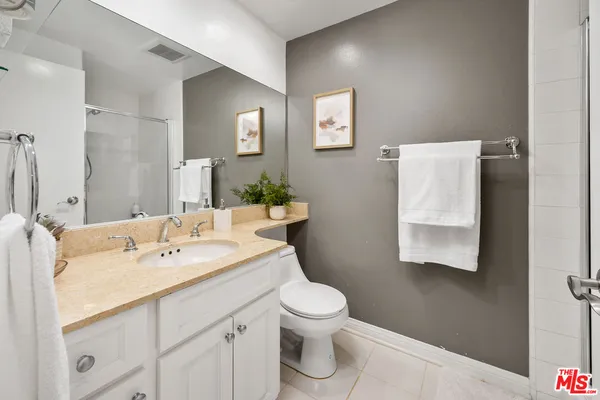 $959,000 | 11687 Bellagio Road, Unit 3, Los Angeles, CA 90049