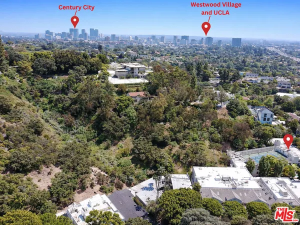 $959,000 | 11687 Bellagio Road, Unit 3, Los Angeles, CA 90049