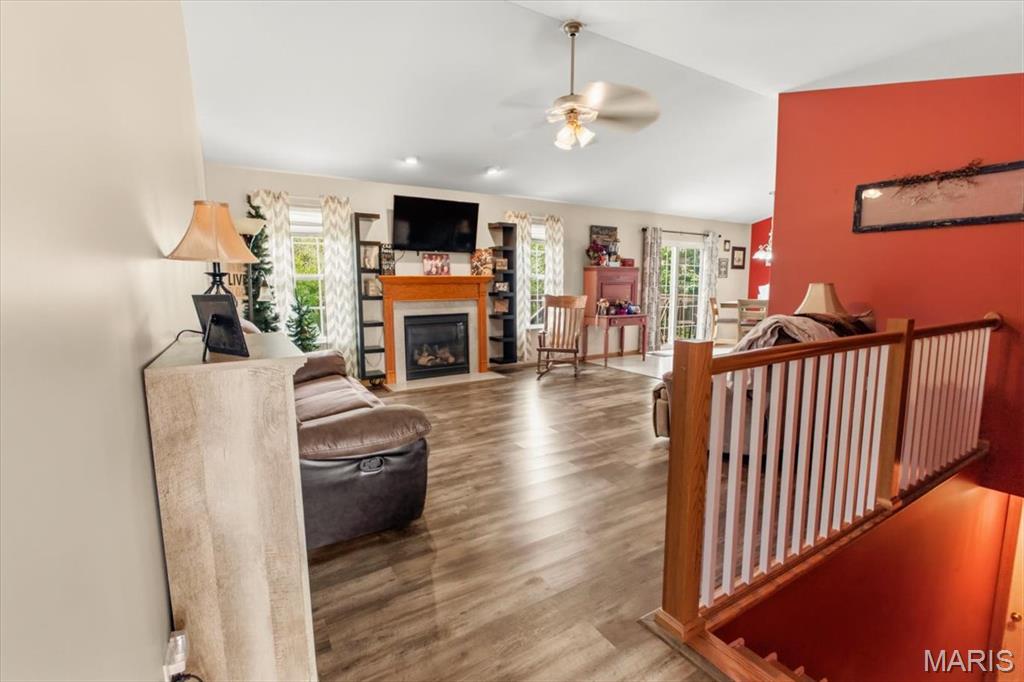 445 Steven Drive Red Bud, IL 62278 - Photo 7 of 26