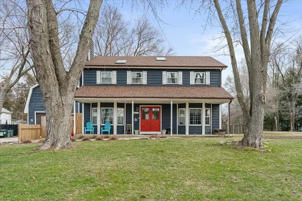 $439,900 | 4309 Market Street, Crystal Lake, IL 60012
