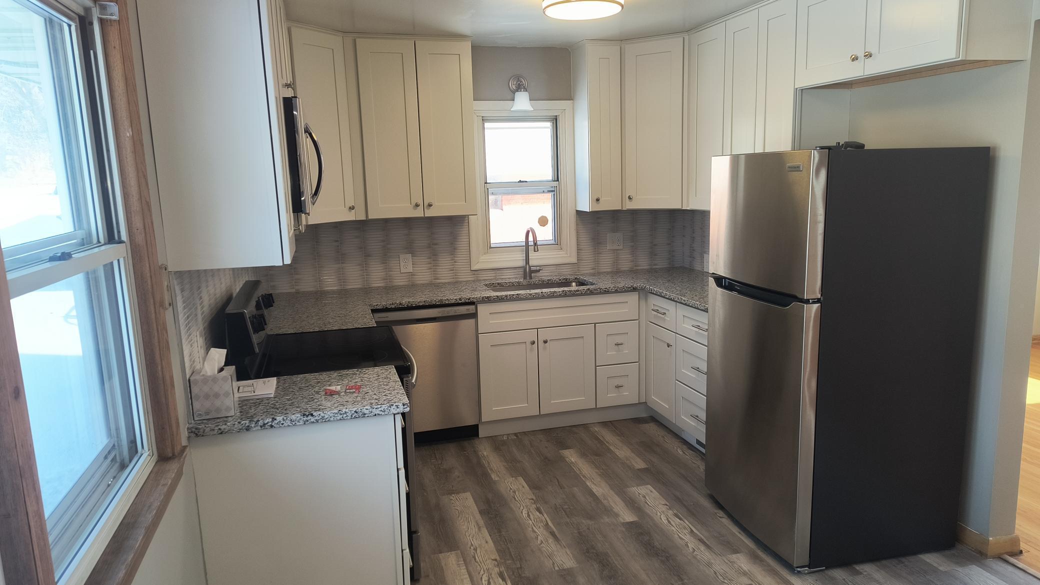 1631 Conway Street St. Paul, MN 55106 - Photo 9 of 23