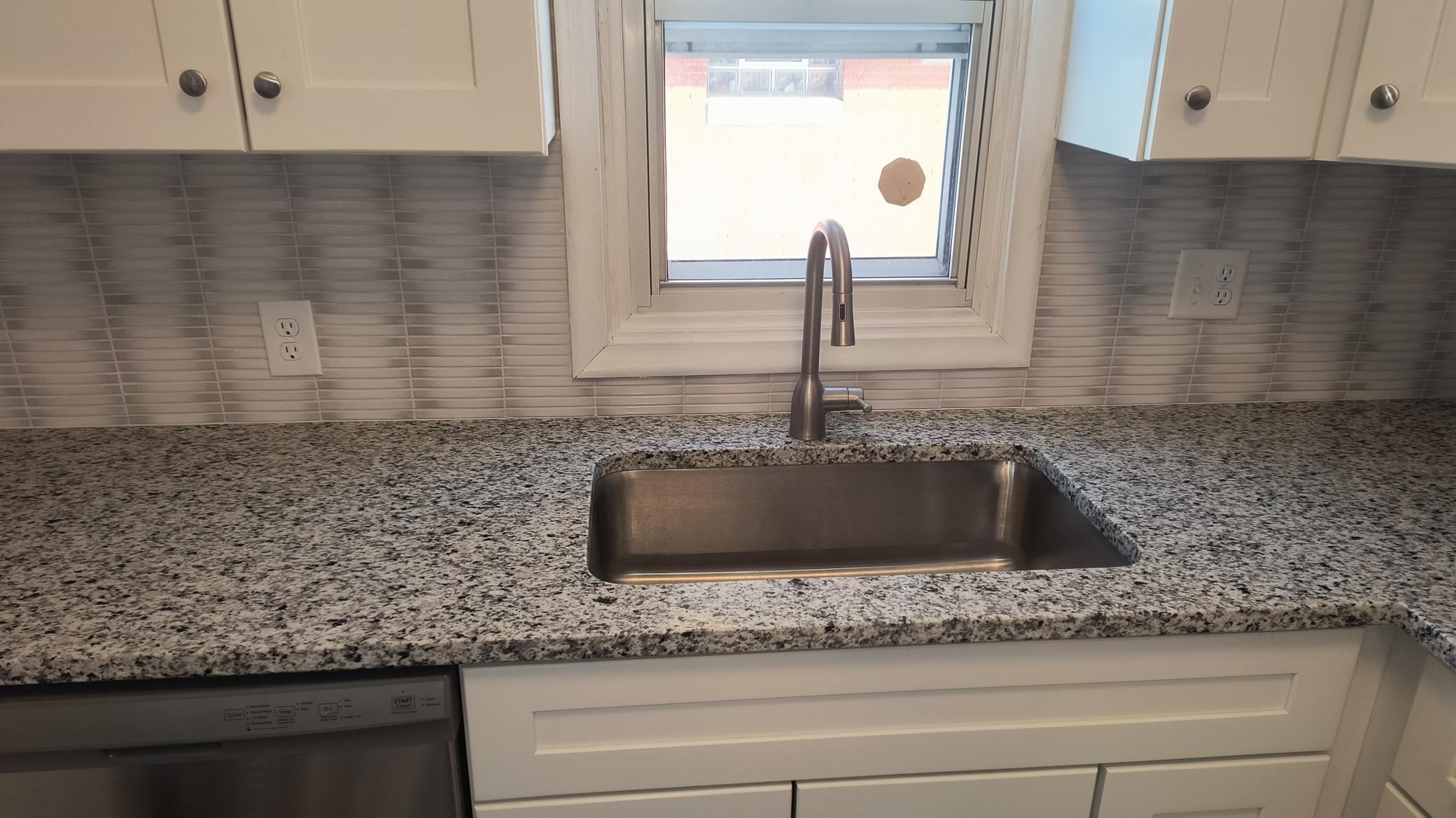 1631 Conway Street St. Paul, MN 55106 - Photo 10 of 23