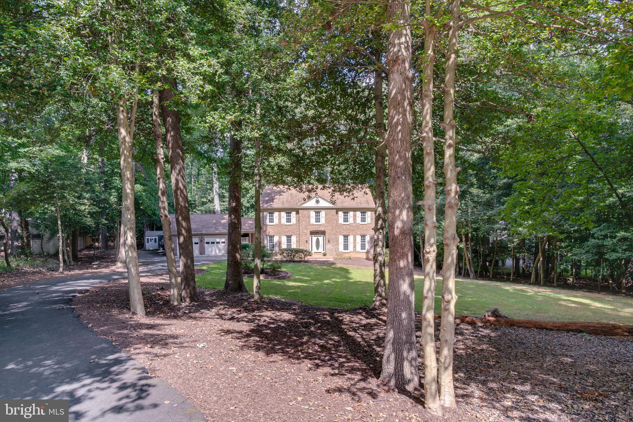 11740 Stuart Mill Road Oakton, VA 22124 - Photo 2 of 67 Private driveway