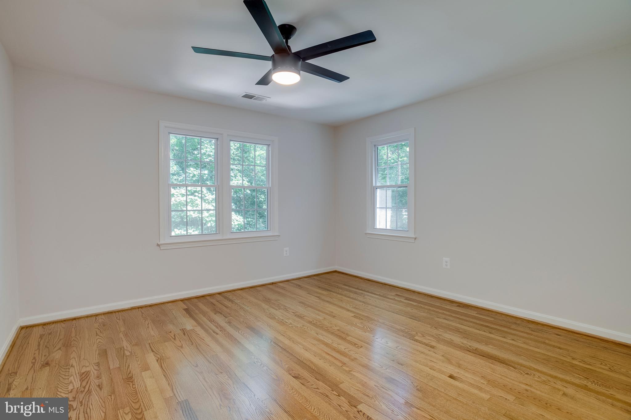 11740 Stuart Mill Road Oakton, VA 22124 - Photo 37 of 67 3rd Bedroom