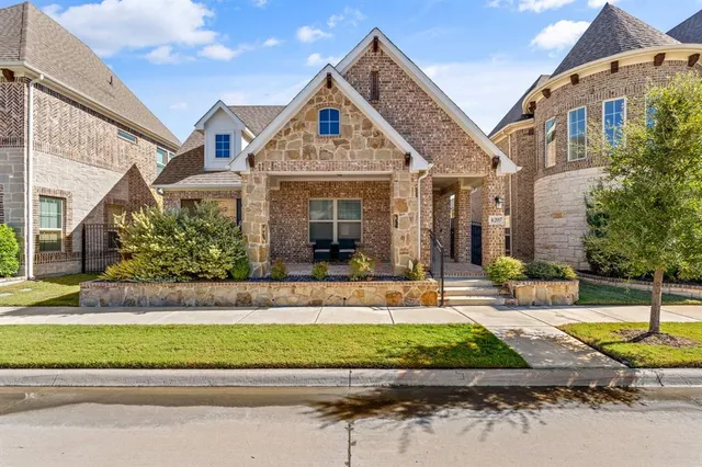 $430,000 | 4207 Whispering Willow Way, Arlington, TX 76005