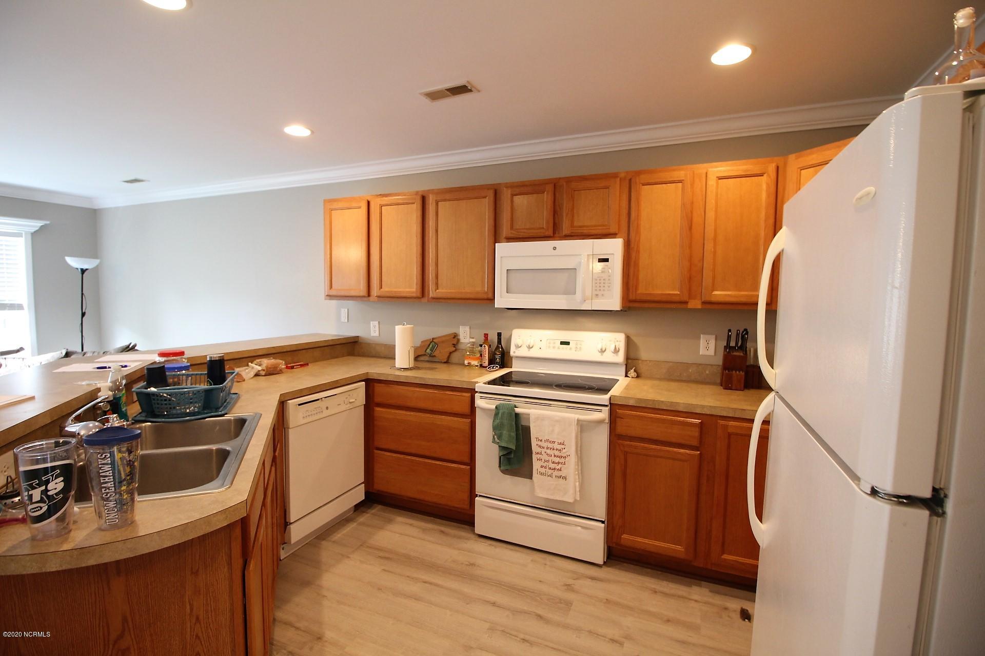 2102 Mayberry Loop Road, Unit 2 Morehead City, NC 28557 - Photo 13 of 42 IMG_1870