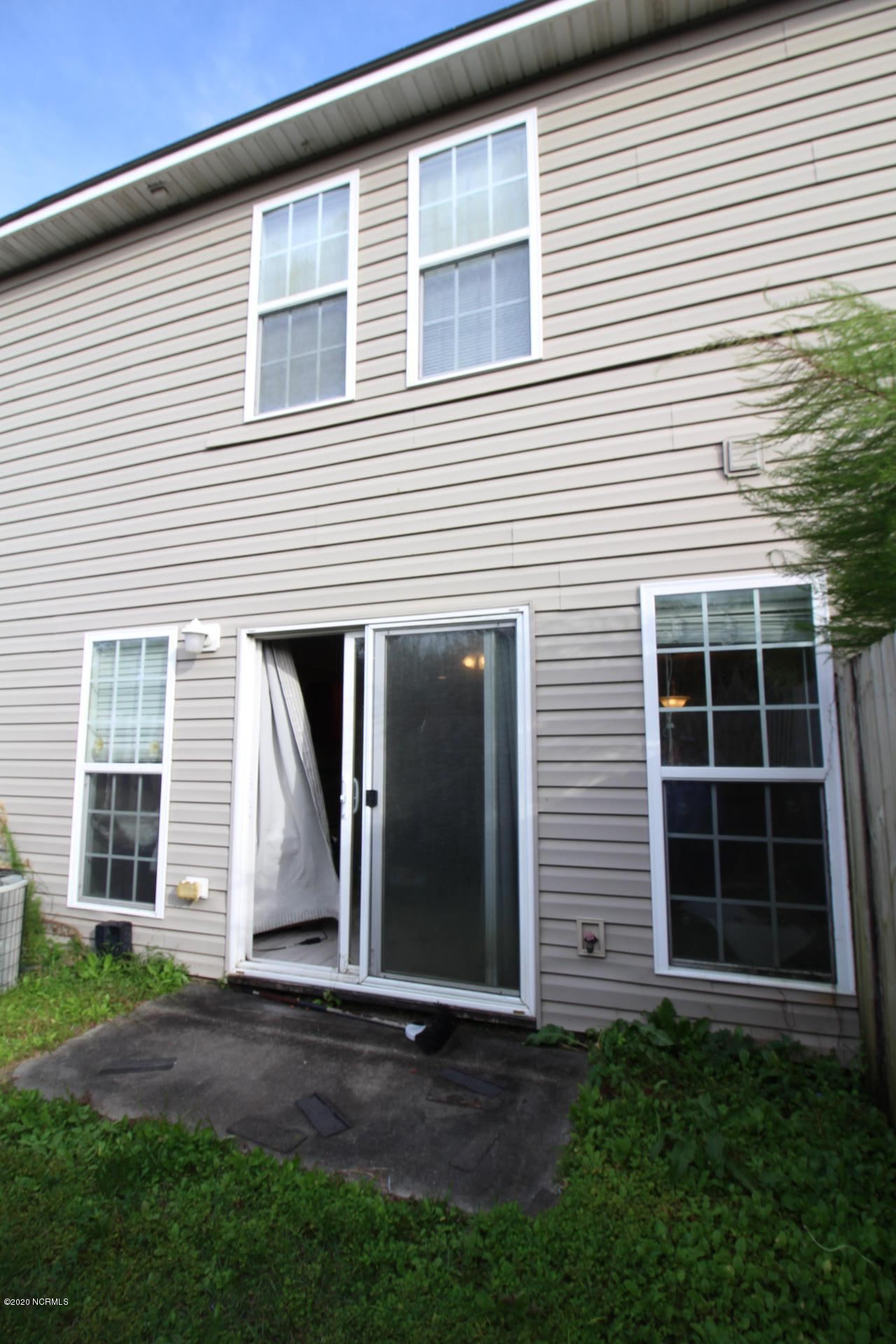 2102 Mayberry Loop Road, Unit 2 Morehead City, NC 28557 - Photo 40 of 42 Rear patio
