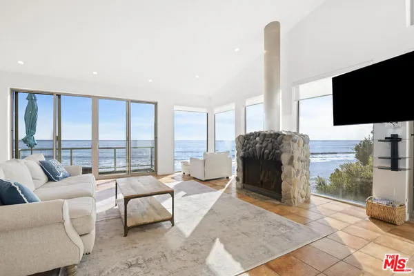 $26,000 | 33334 Pacific Coast Highway, Malibu, CA 90265