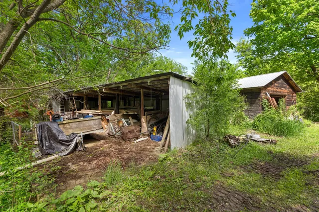 $1,150,000 | 5365 Highway 167, Erin, WI 53033