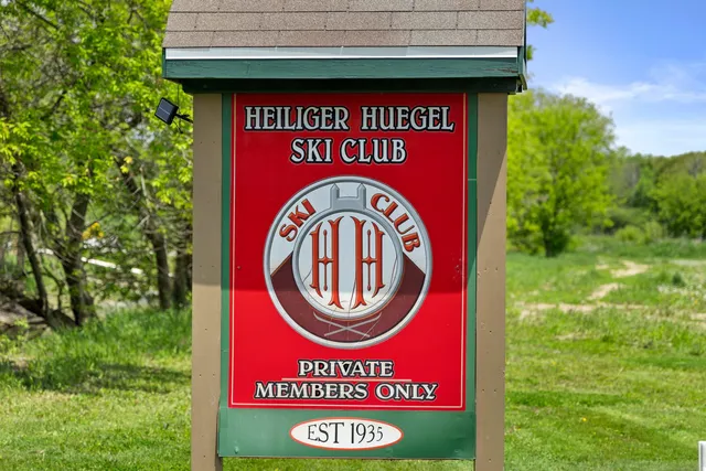 $1,150,000 | 5365 Highway 167, Erin, WI 53033