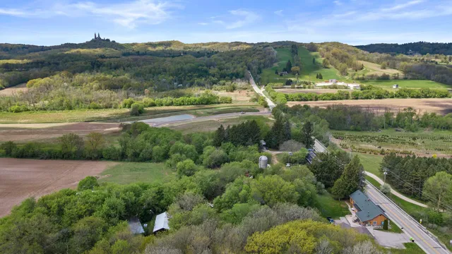 $1,150,000 | 5365 Highway 167, Erin, WI 53033