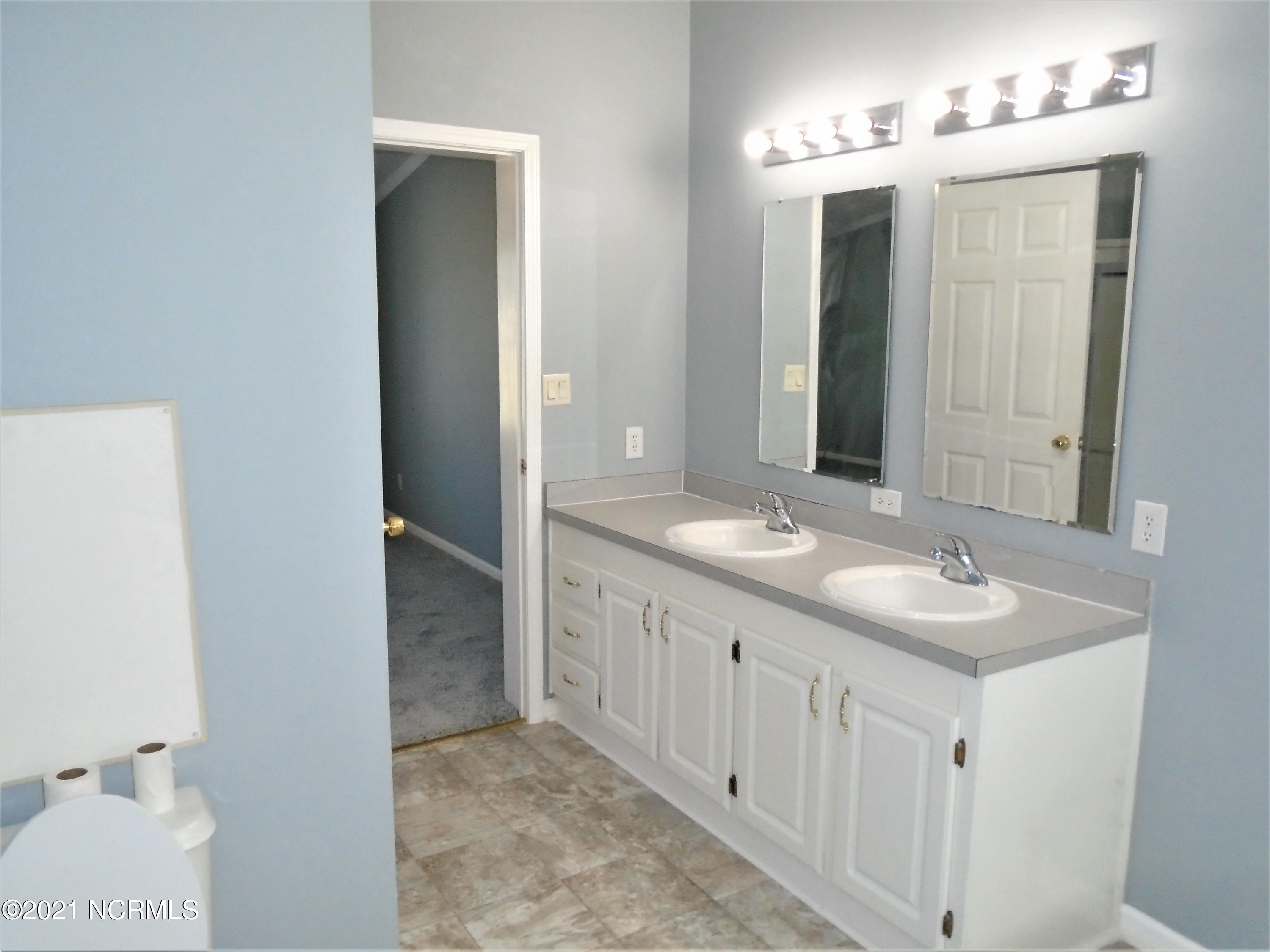 2889 Spring Haven Road Rocky Mount, NC 27804 - Photo 24 of 26 Master Bathroom