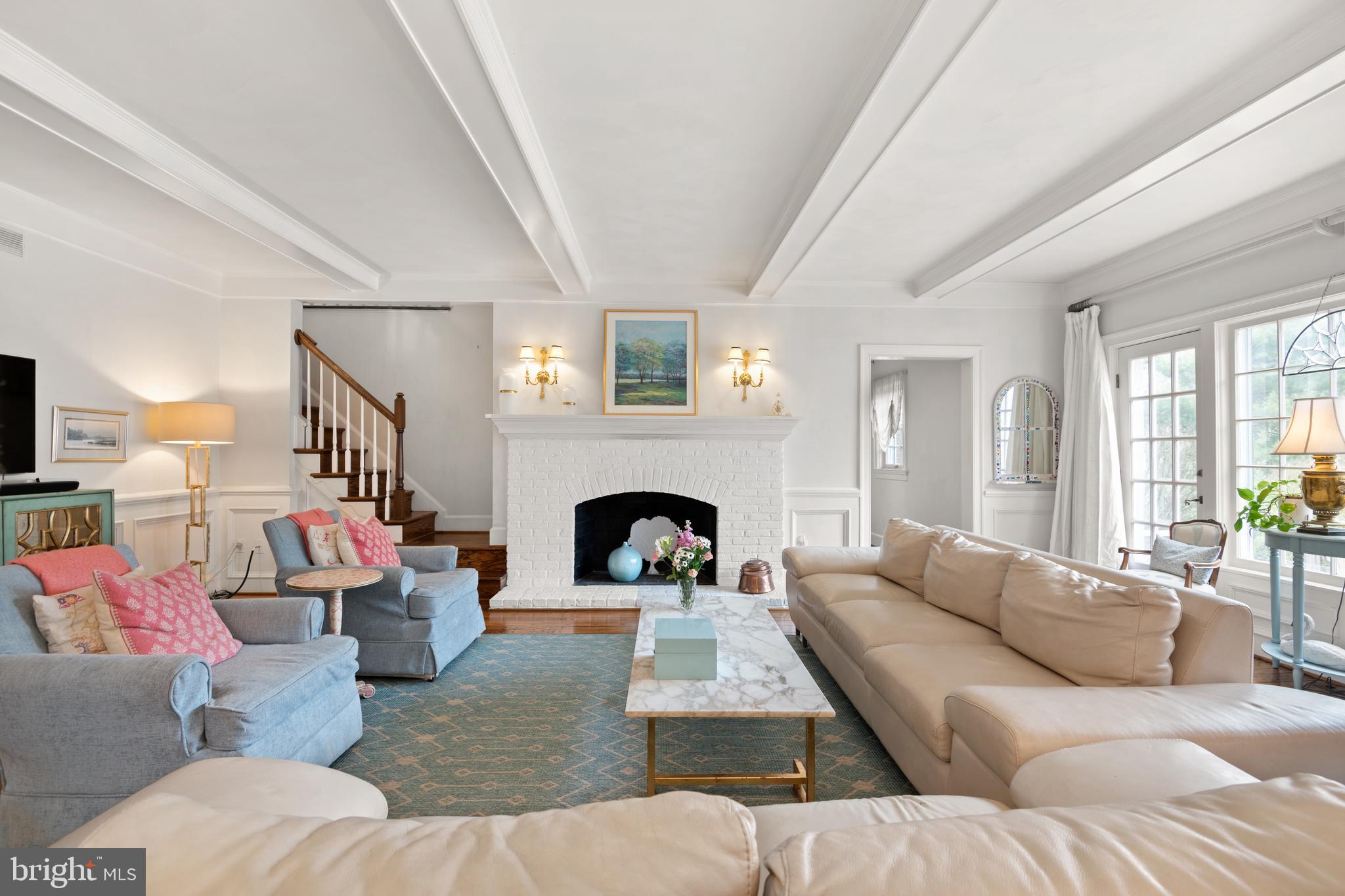 10725 River Road Potomac, MD 20854 - Photo 15 of 50 Gathering Room