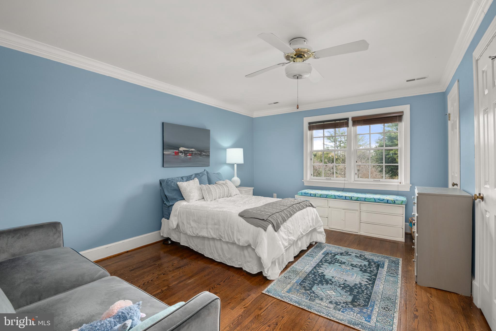 10725 River Road Potomac, MD 20854 - Photo 32 of 50 Third Bedroom