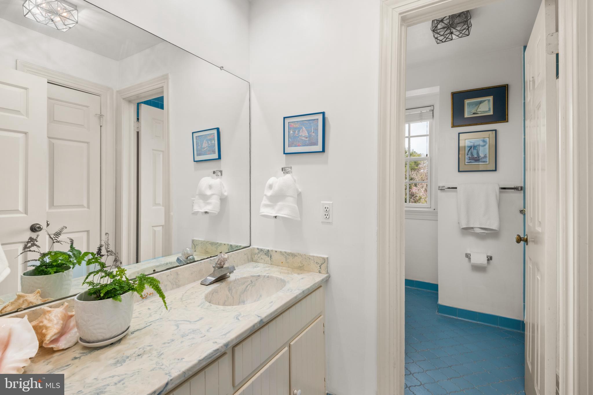 10725 River Road Potomac, MD 20854 - Photo 36 of 50 Fourth Bath