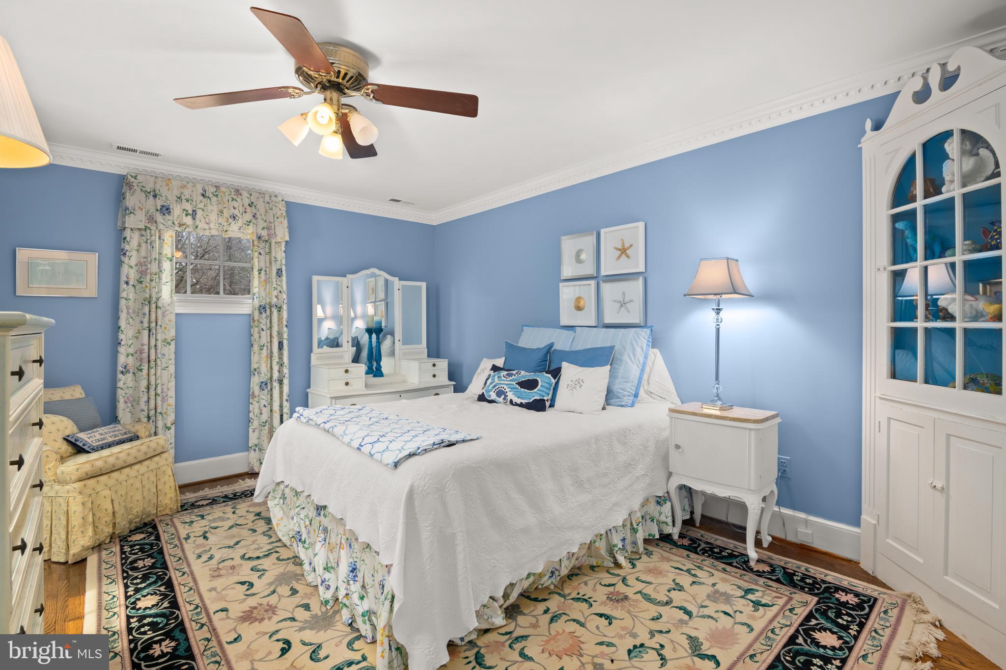 10725 River Road Potomac, MD 20854 - Photo 37 of 50 Sixth Bedroom