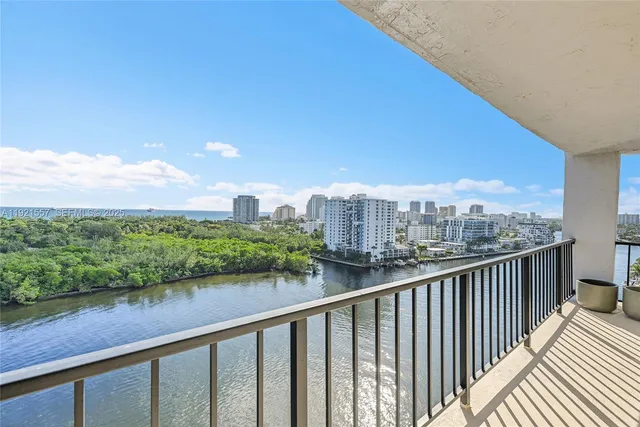 $899,000 | 936 Intracoastal Drive, Unit 15H, Fort Lauderdale, FL 33304