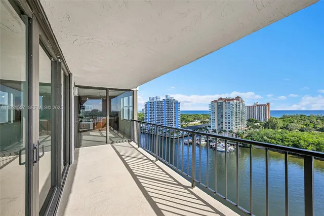 $899,000 | 936 Intracoastal Drive, Unit 15H, Fort Lauderdale, FL 33304