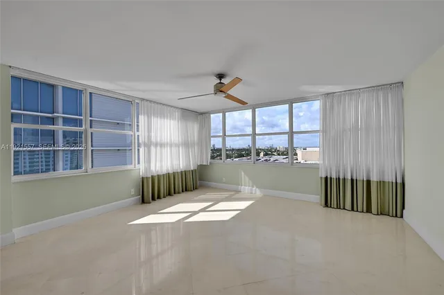 $899,000 | 936 Intracoastal Drive, Unit 15H, Fort Lauderdale, FL 33304