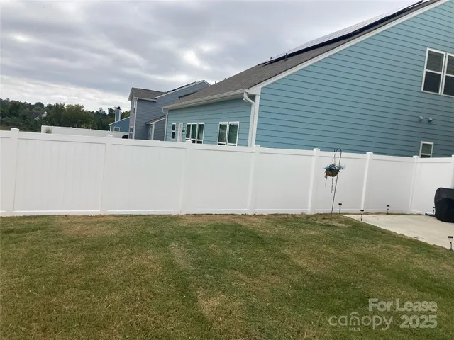 $2,495 | 809 Alexander Commons Drive, Unit 34, Monroe, NC 28112