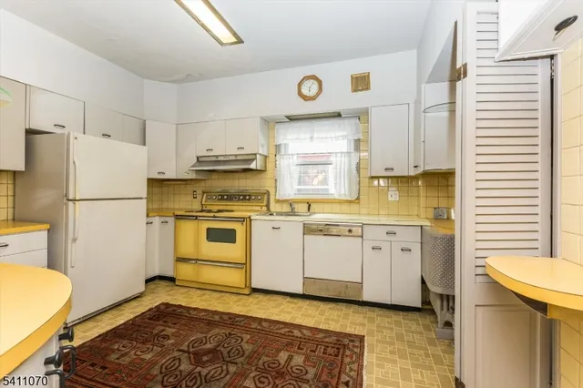 $599,000 | 87 High Street, Glen Ridge, NJ 07028