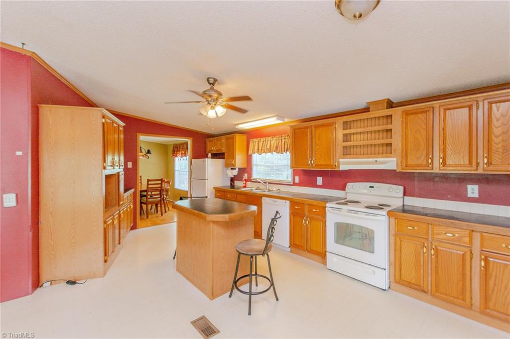 1409 Academy Rd Extension Franklinville, NC 27248 - Photo 8 of 30 Gallery Image 8