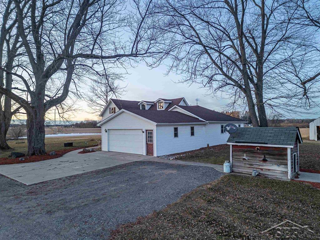 6408 5 Mile Road Hope, MI 48628 - Photo 37 of 58