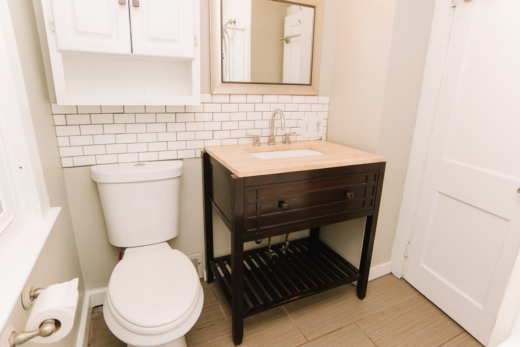 130 Powell Avenue Springfield, MA 01118 - Photo 24 of 42 Gallery Image 24