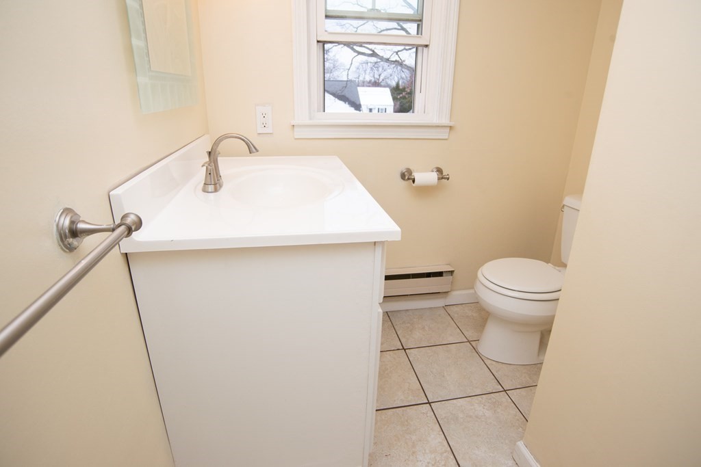 130 Powell Avenue Springfield, MA 01118 - Photo 32 of 42 Gallery Image 32