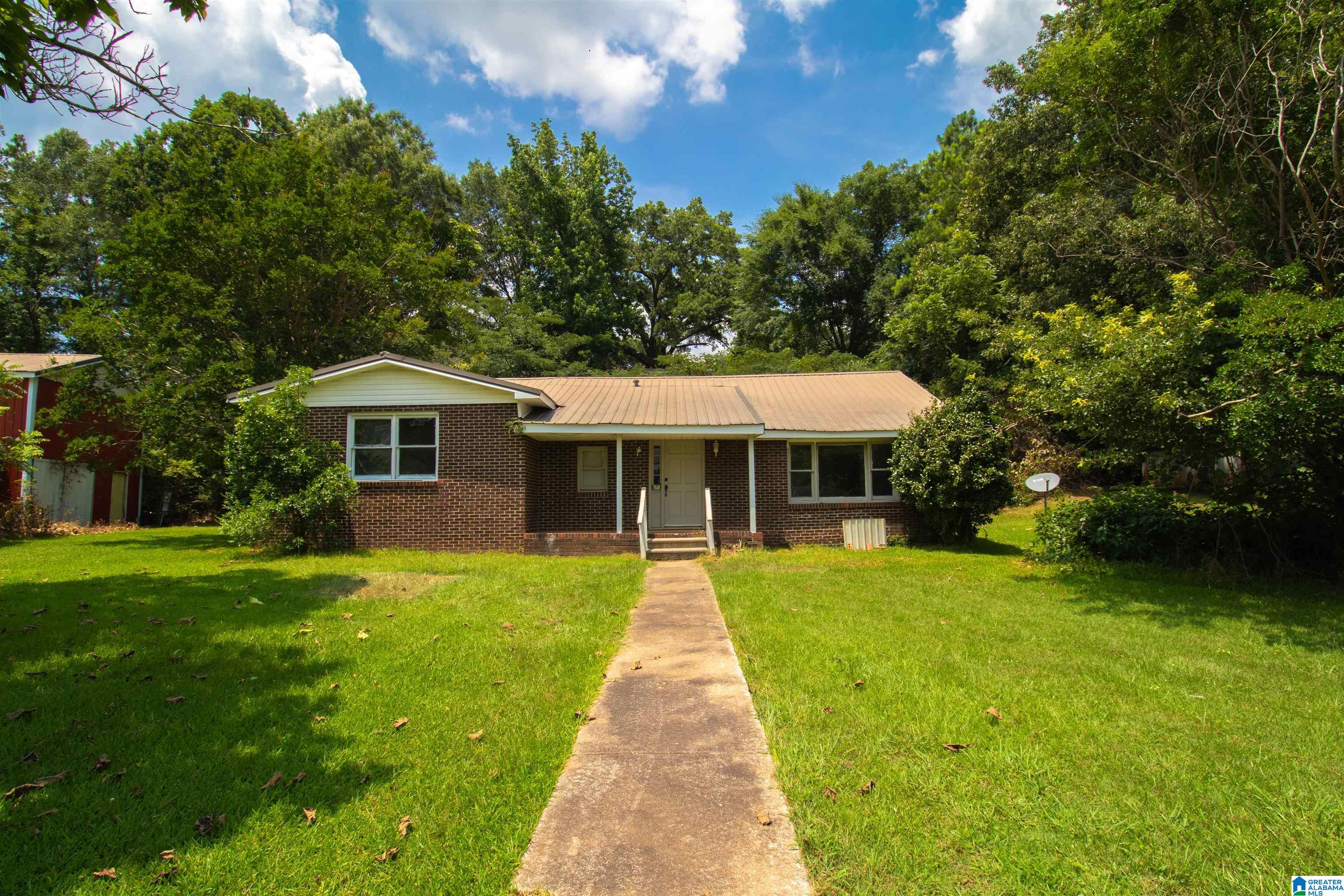 6540 Highway 202 Anniston, AL 36201 - Photo 1 of 26