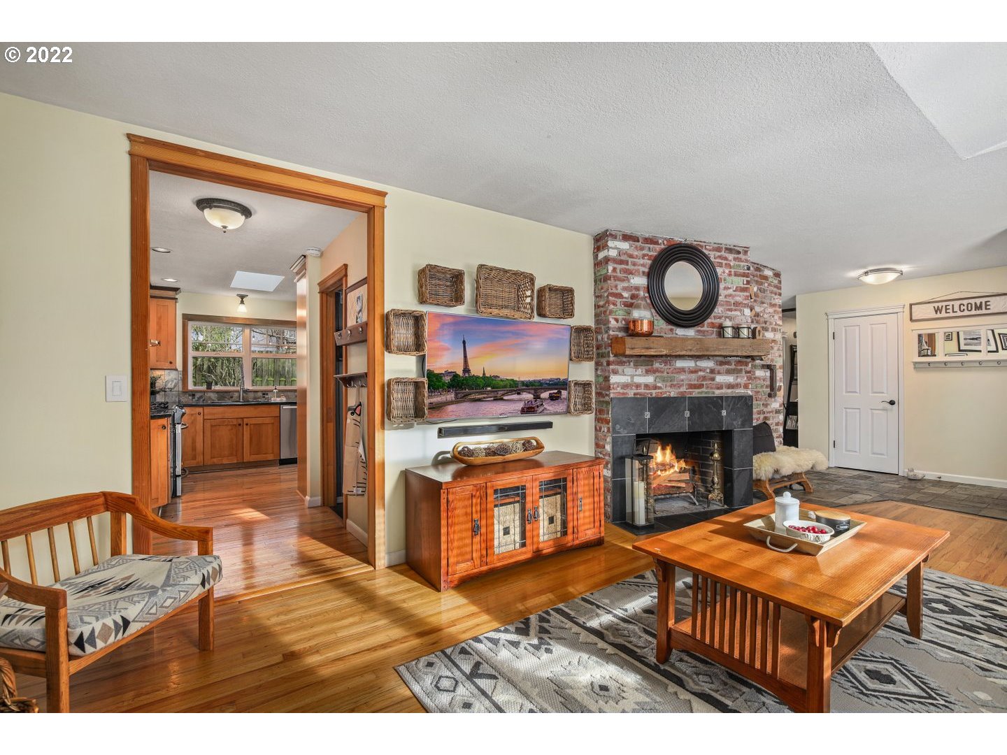 6127 Southwest Radcliff Street Portland, OR 97219 - Photo 12 of 32 Gallery Image 12