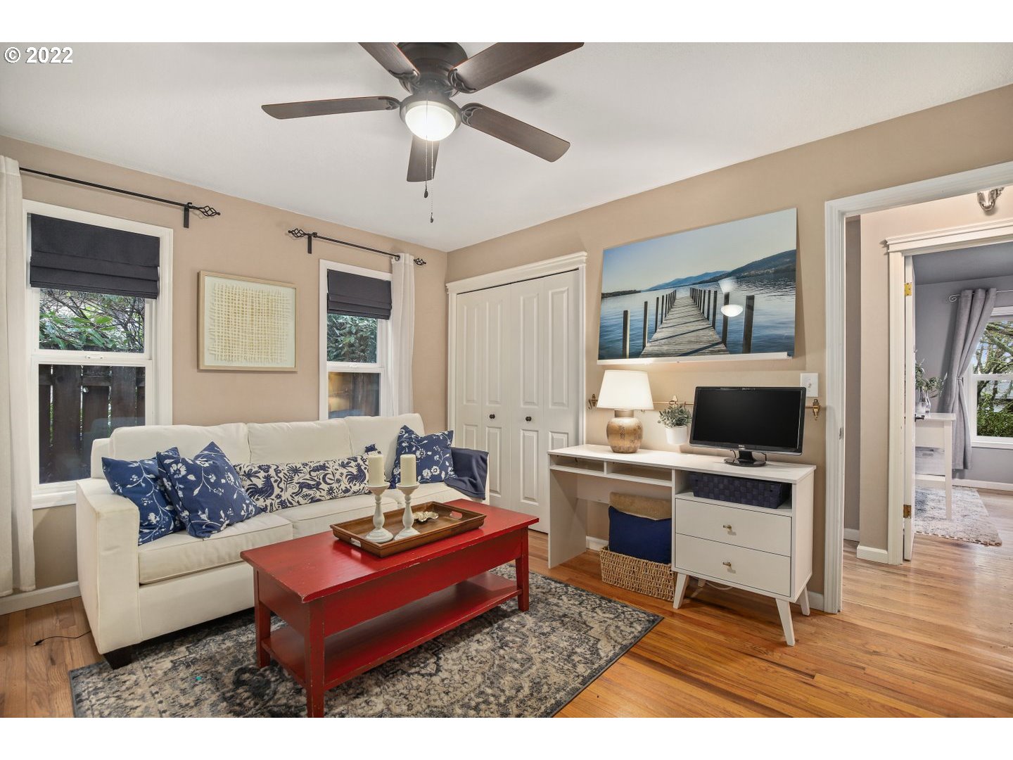6127 Southwest Radcliff Street Portland, OR 97219 - Photo 19 of 32 Gallery Image 19