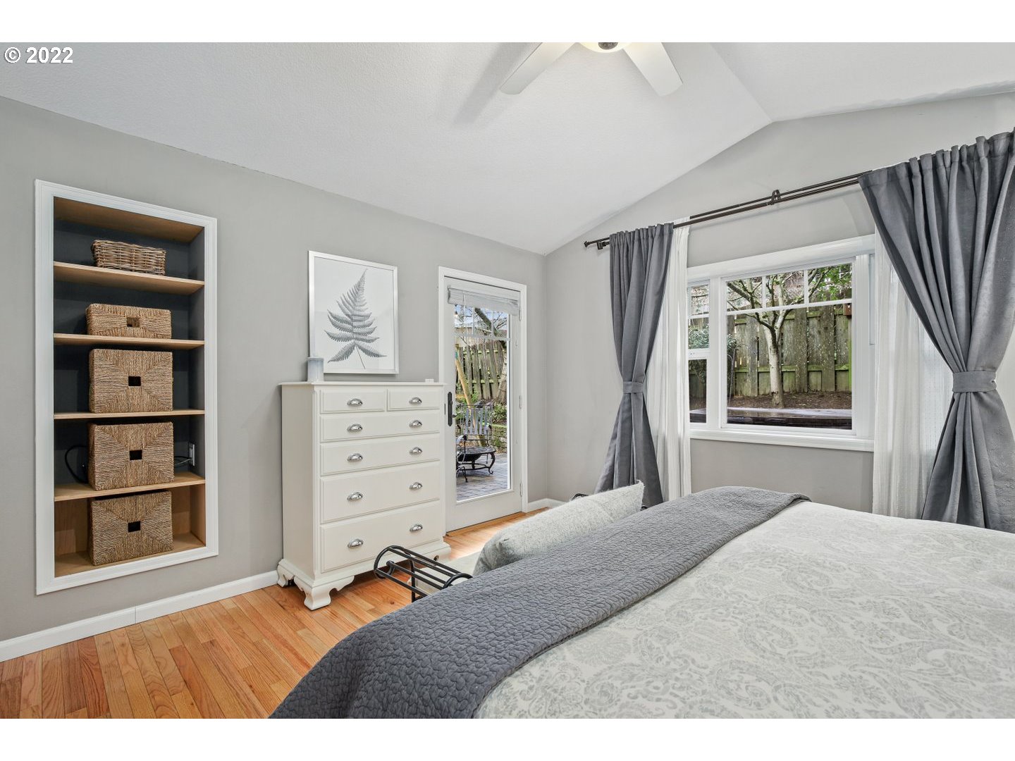 6127 Southwest Radcliff Street Portland, OR 97219 - Photo 21 of 32 Gallery Image 21